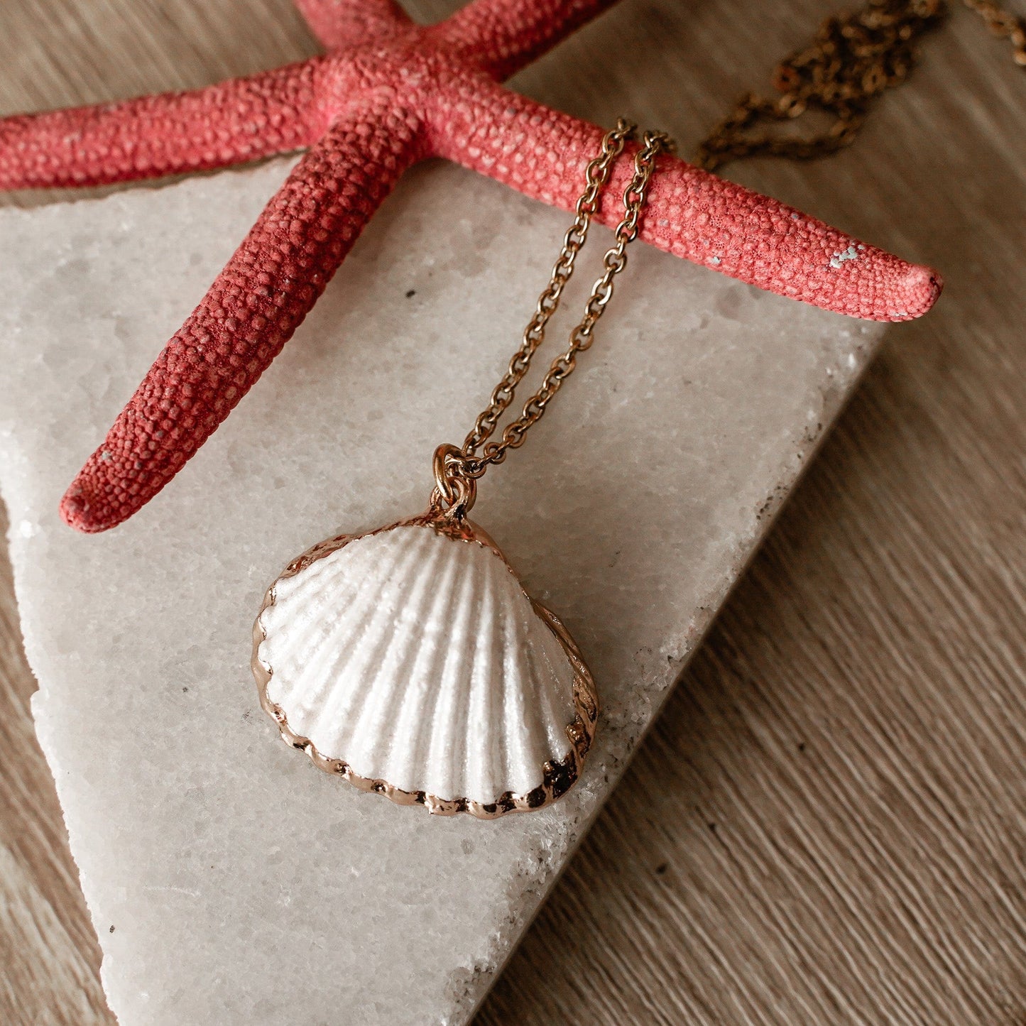 Bay Necklace