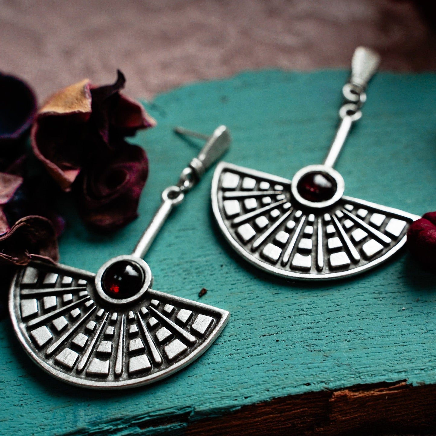 Earrings Flapper Fan Earrings
