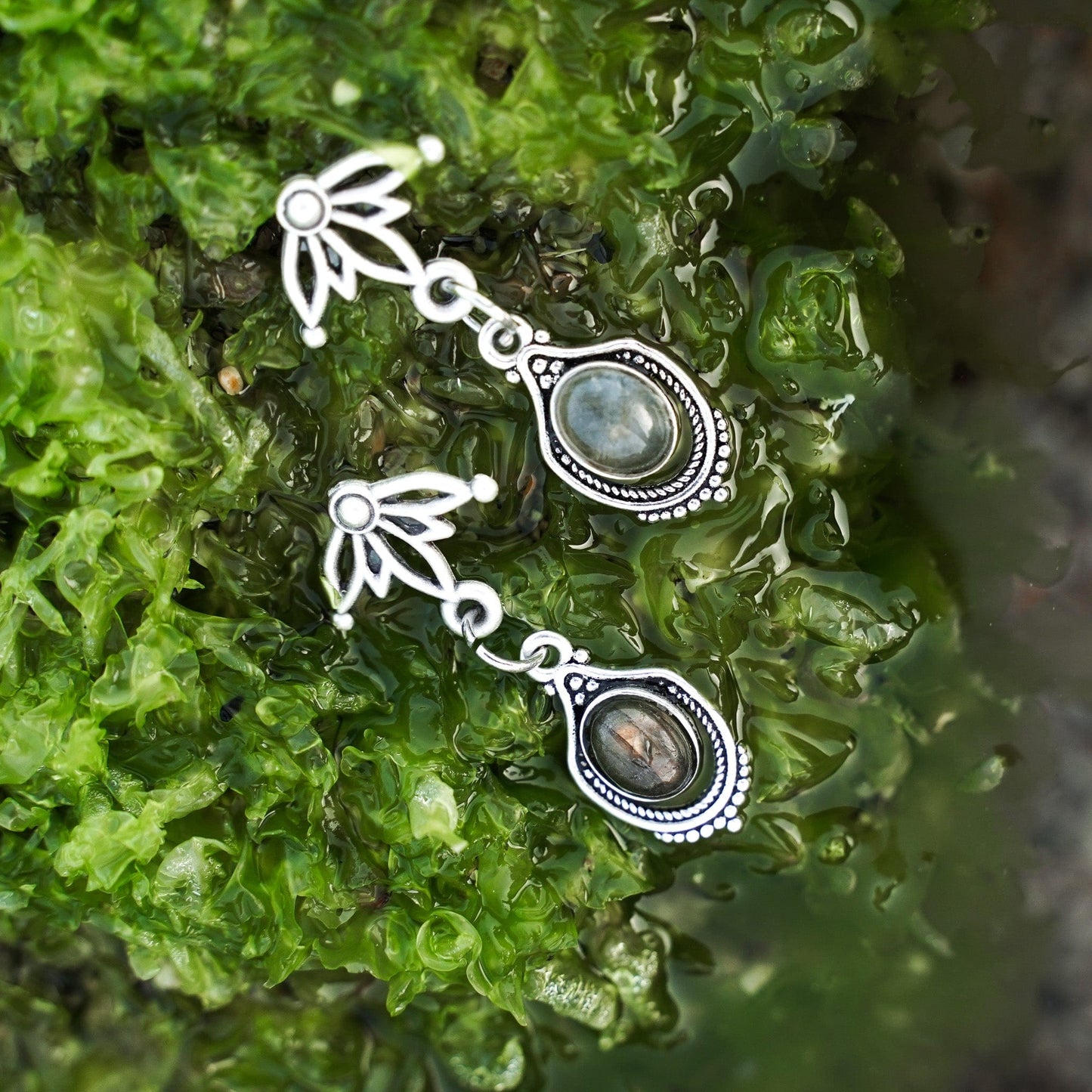 Earrings Petalwink Earrings