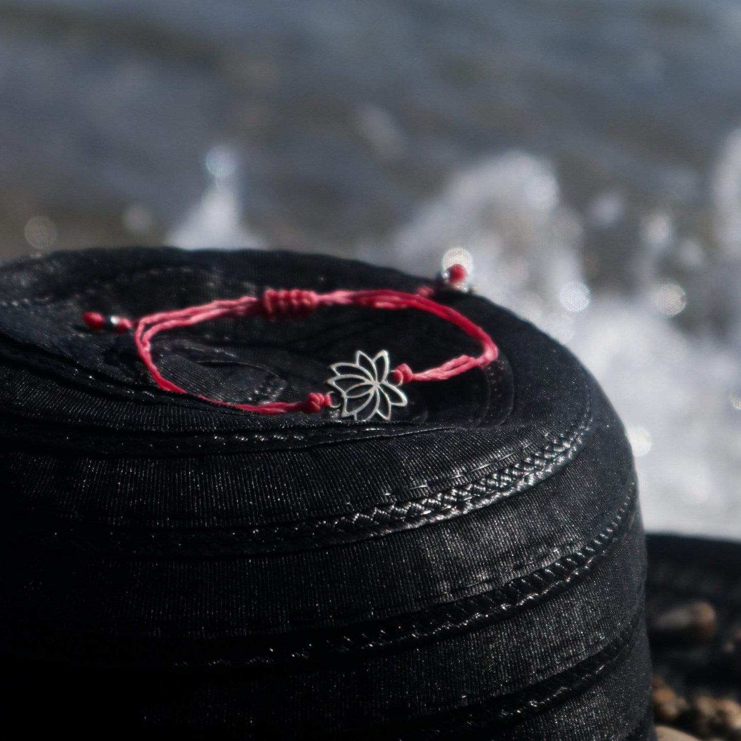 Macrame bracelet apple blossom Lotus Bracelet