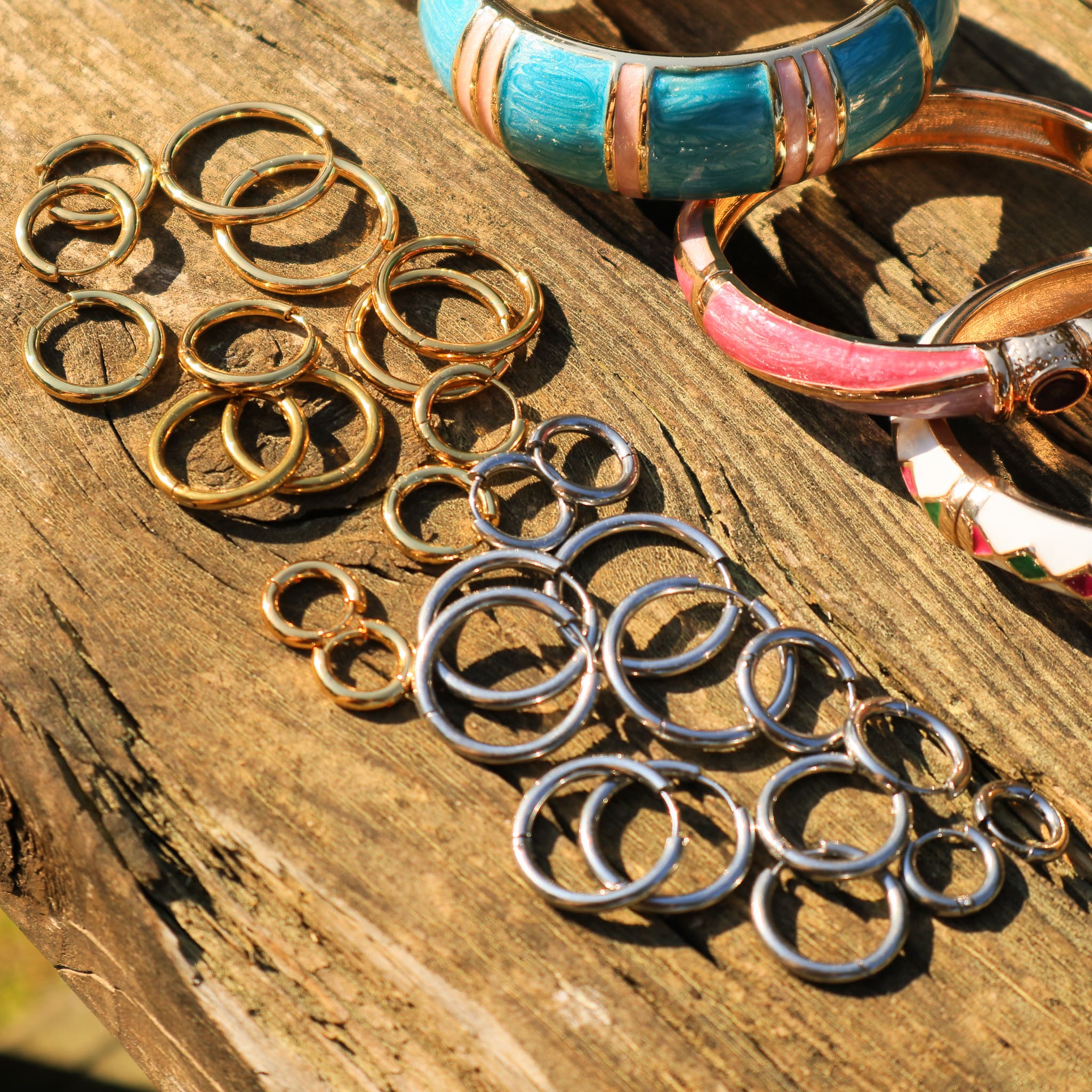 Earrings Easy Busy Hoops