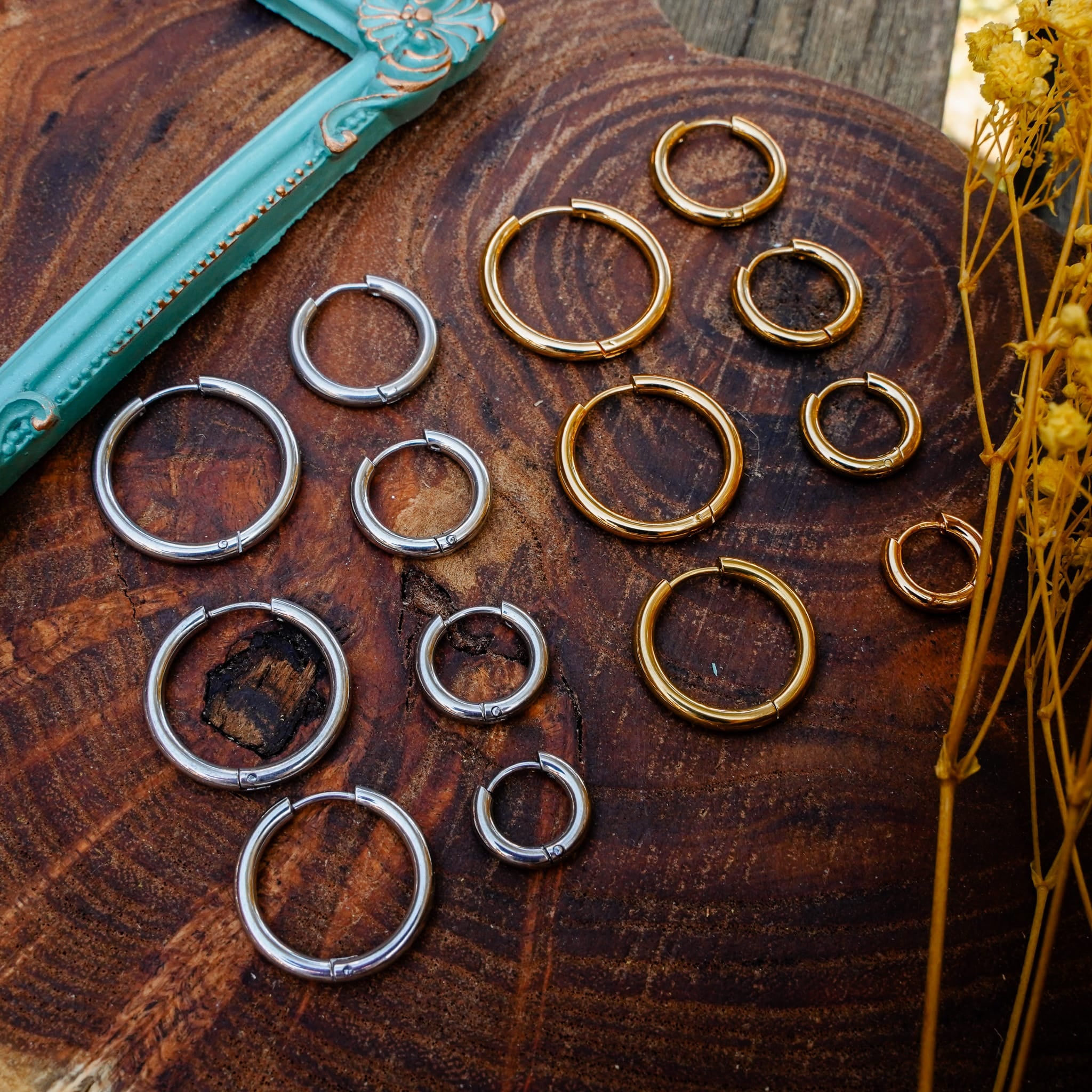 Earrings Easy Busy Hoops