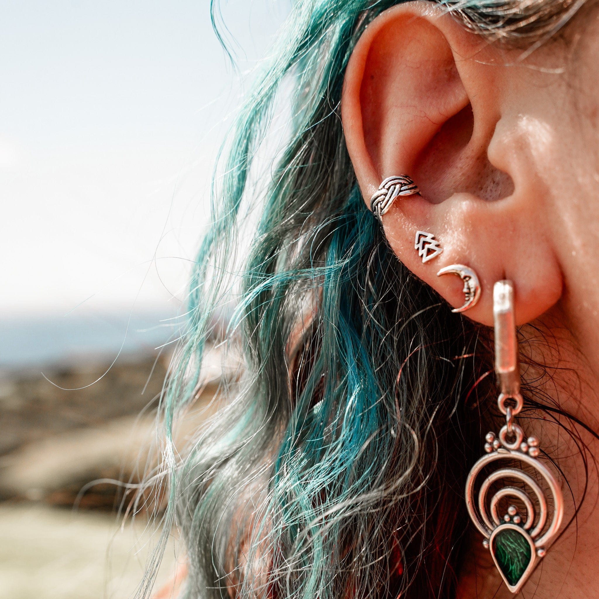 Earrings Twist Ear Cuff