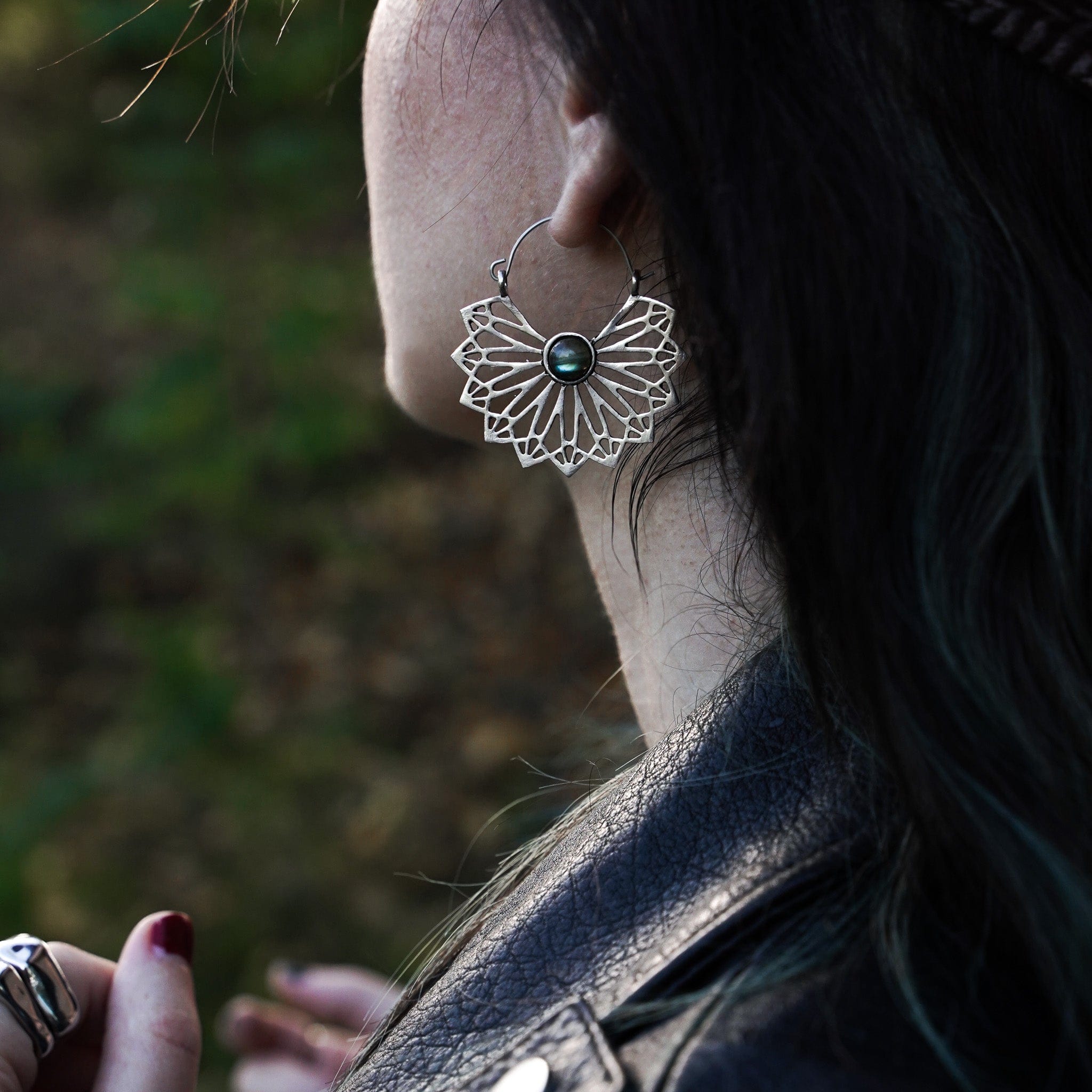 Earrings Wandergleam Earrings