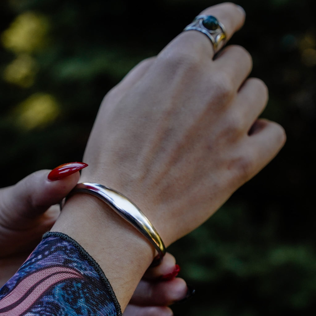 Glossy Bracelet