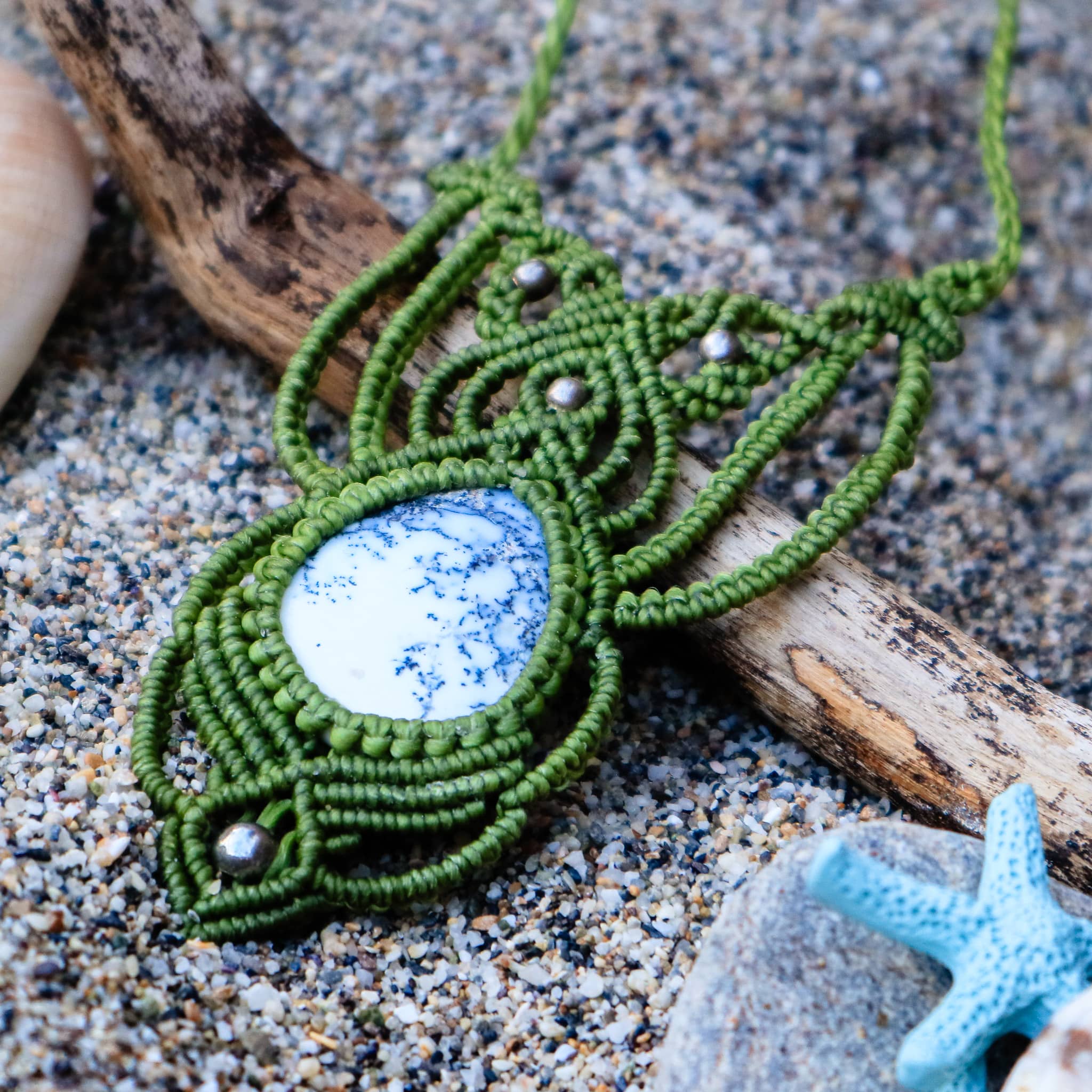 Necklaces Dendritic Necklace