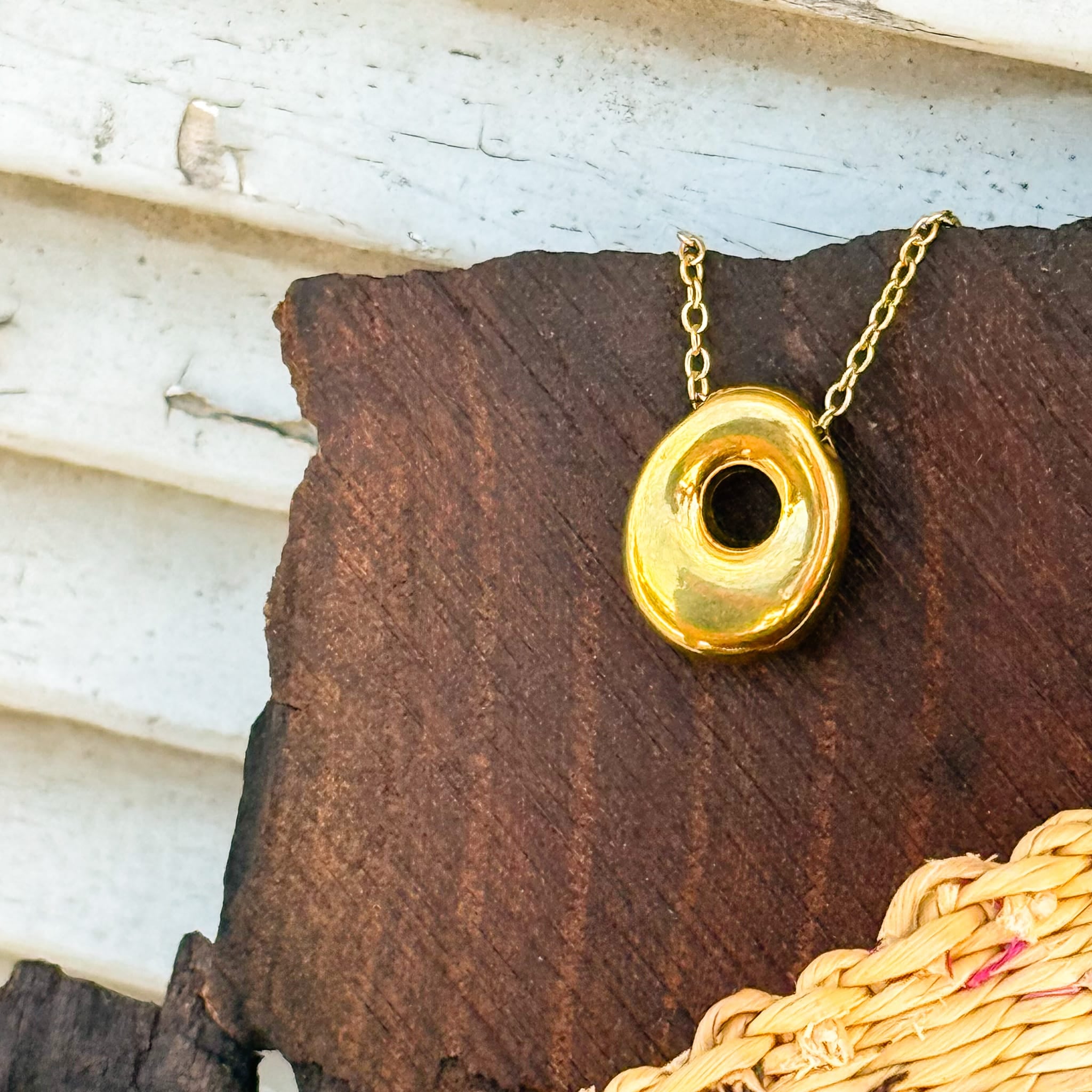 Necklaces O Monogram Gold Necklace