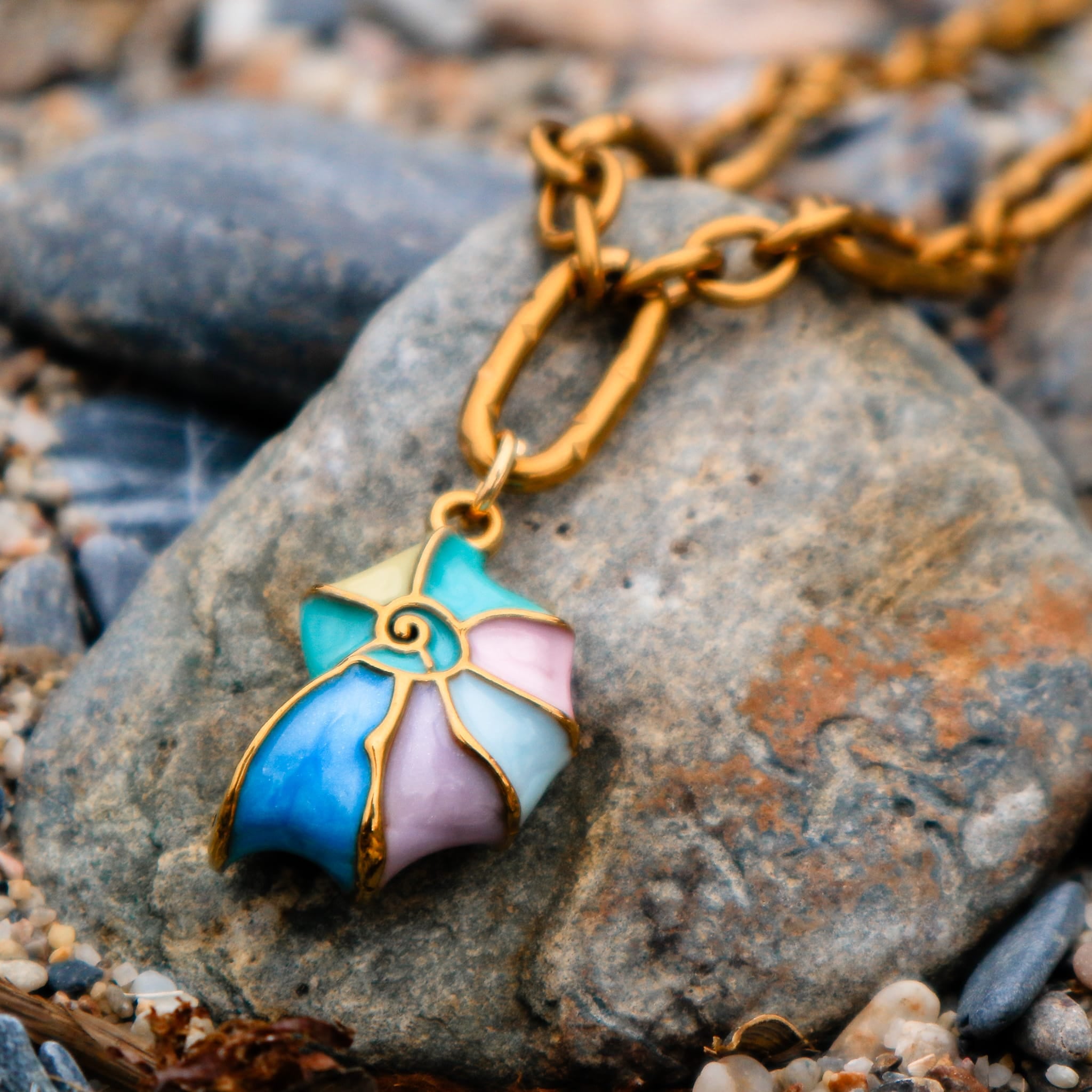 Necklaces Pastel Shell Necklace