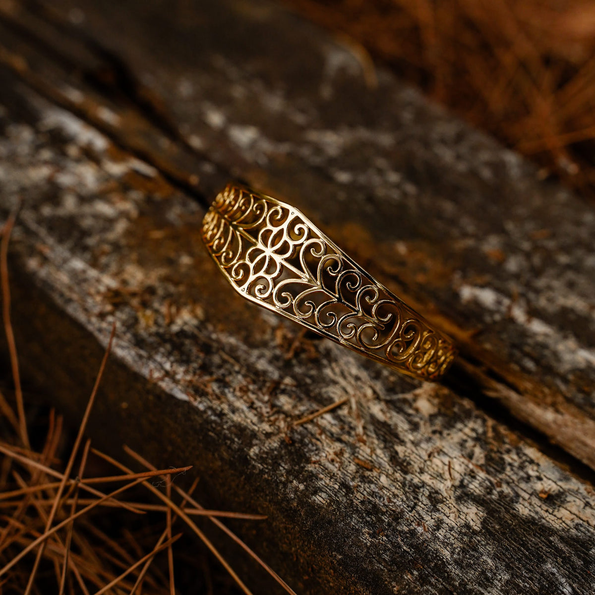 Nostalgia Bracelet