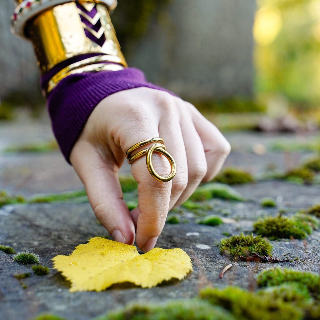 Rings Around Again Ring