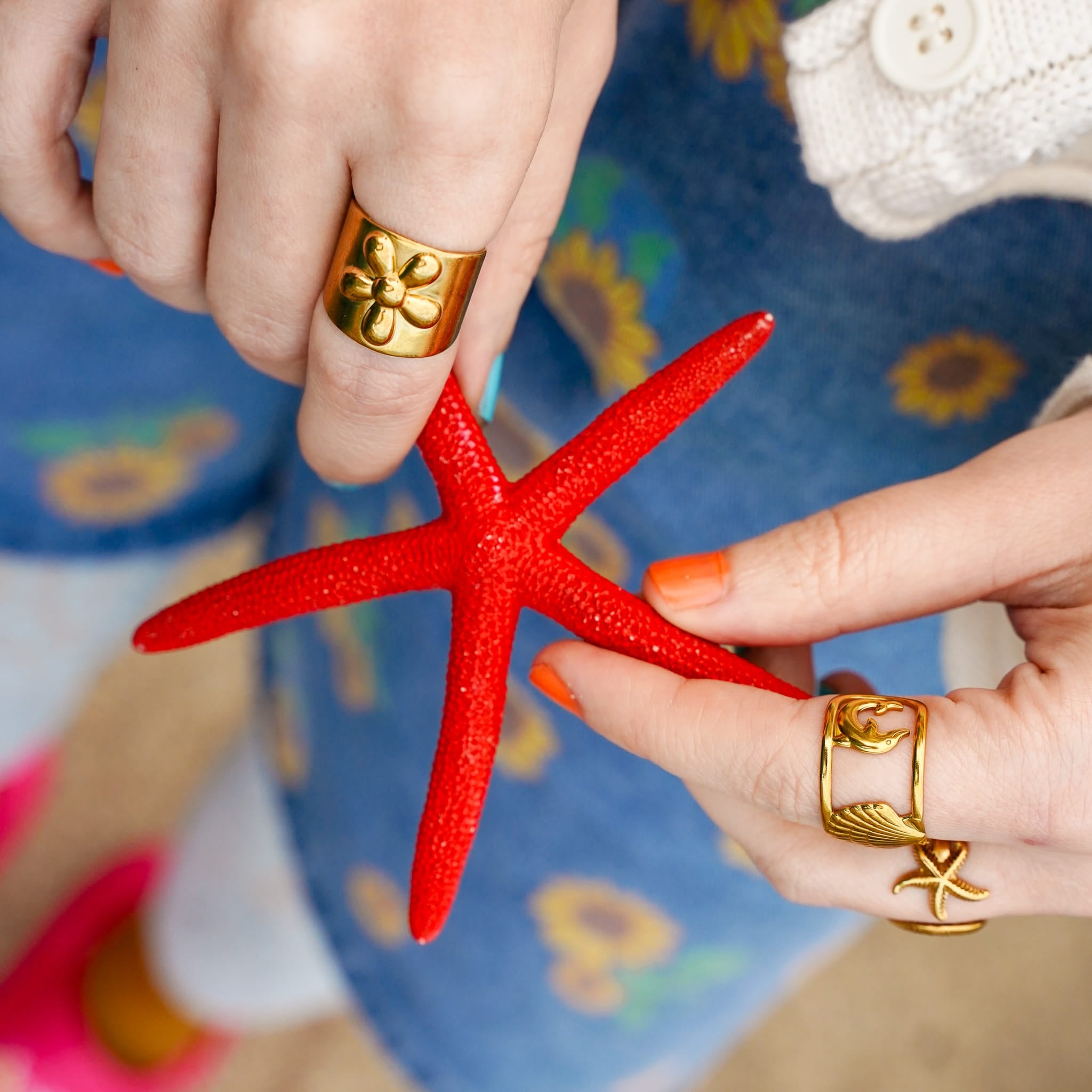 Rings Bloom Check Ring