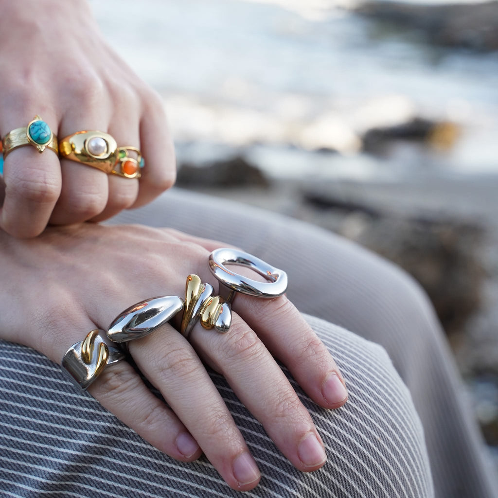 Rings Contrast Ring