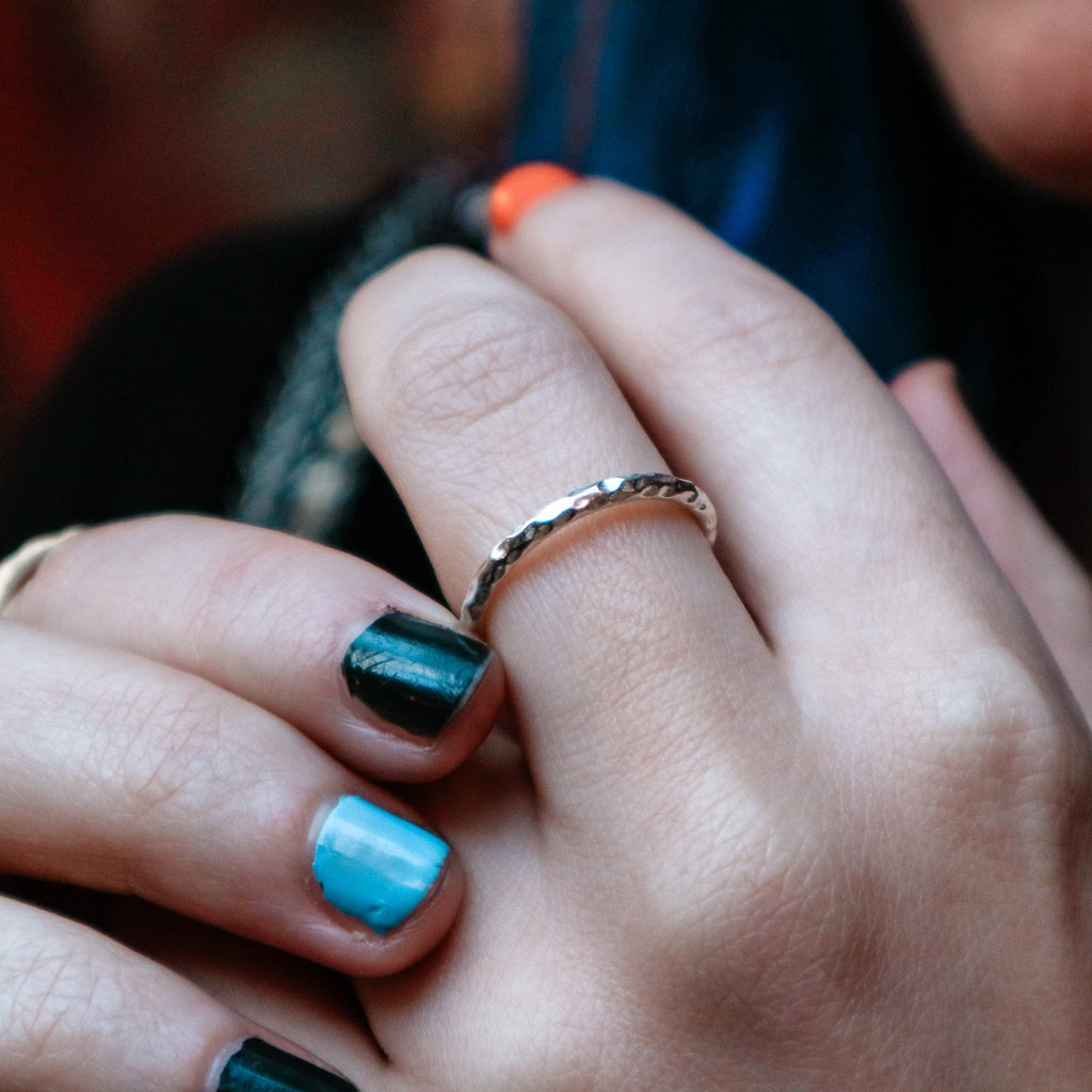 Rings Daily Line Ring