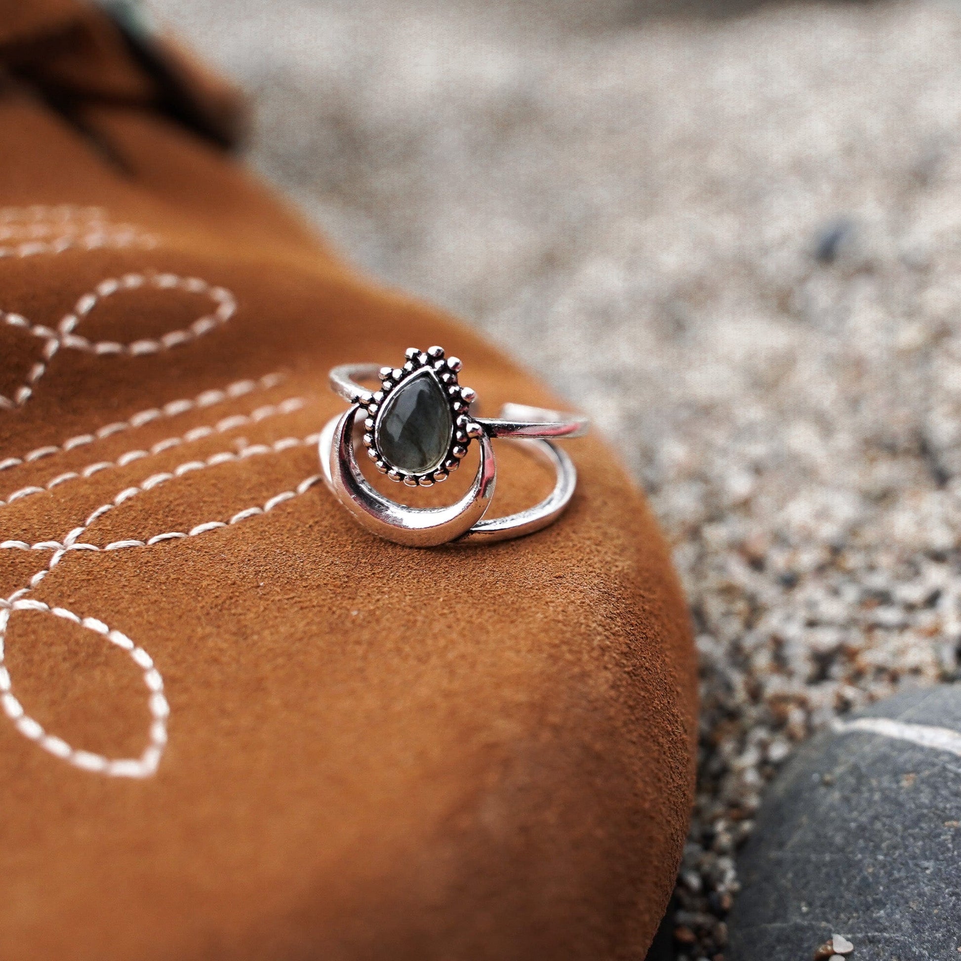Rings Moonchild Ring