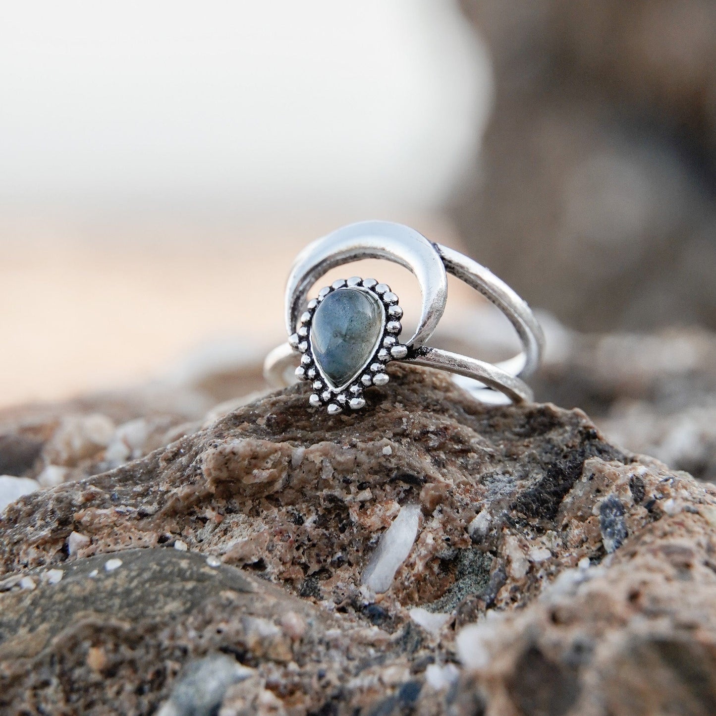 Rings Moonchild Ring