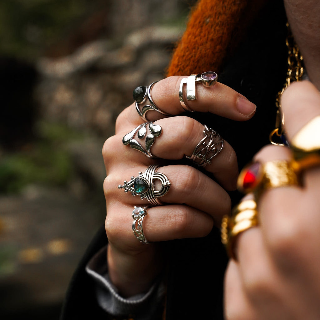 Rings Moss and Mirrors Ring