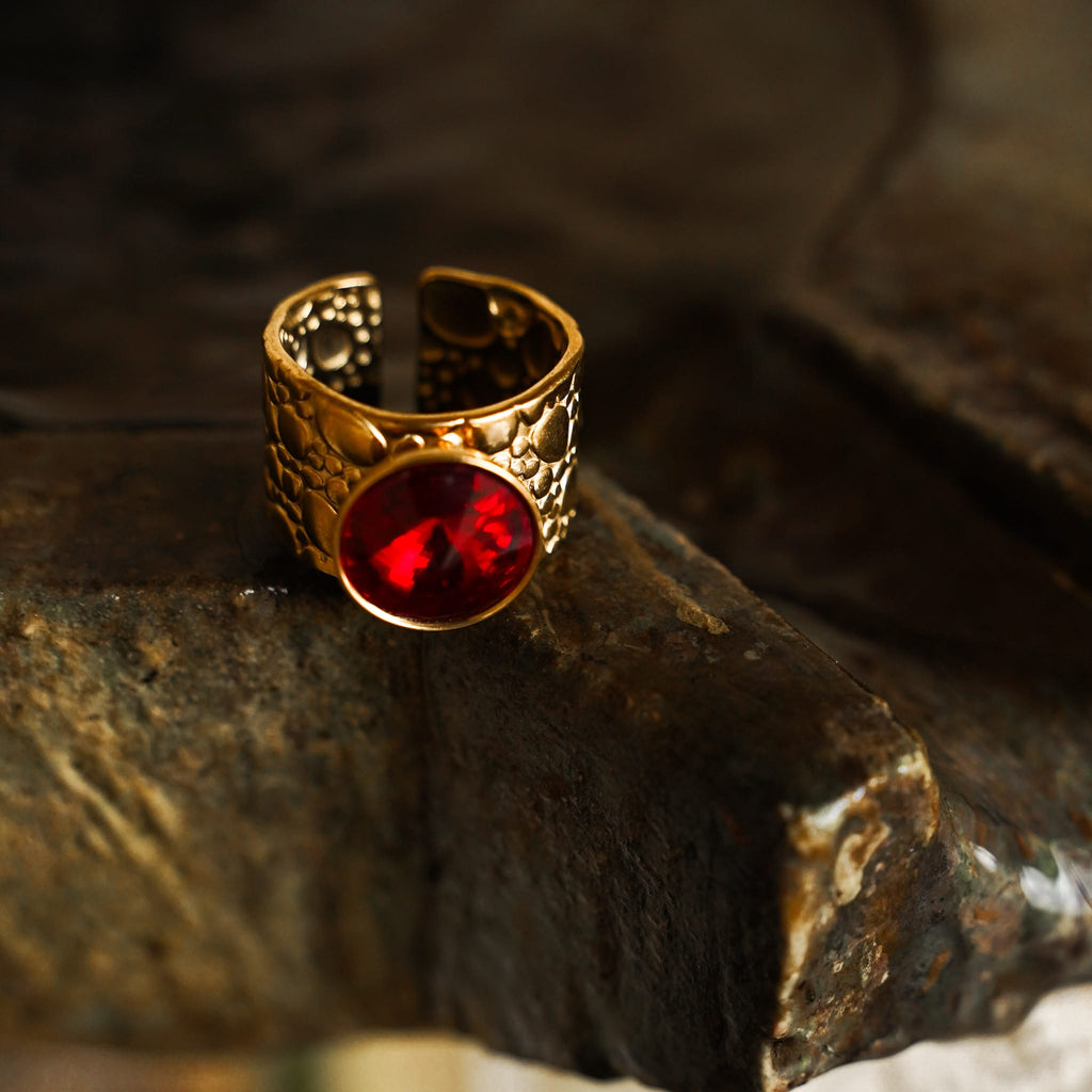 Rings Red Hot Minute Ring