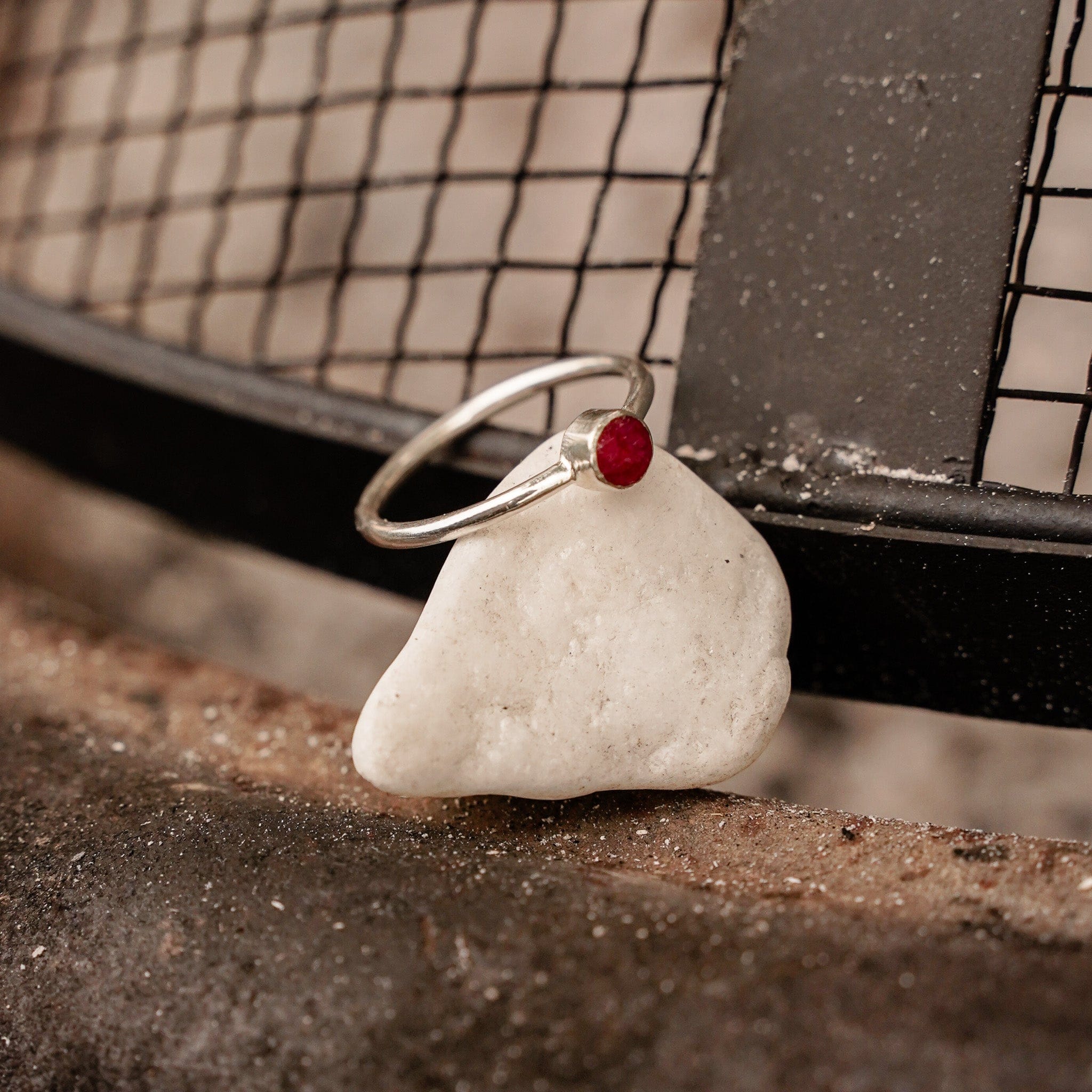 Rings Tiny Flame Ring