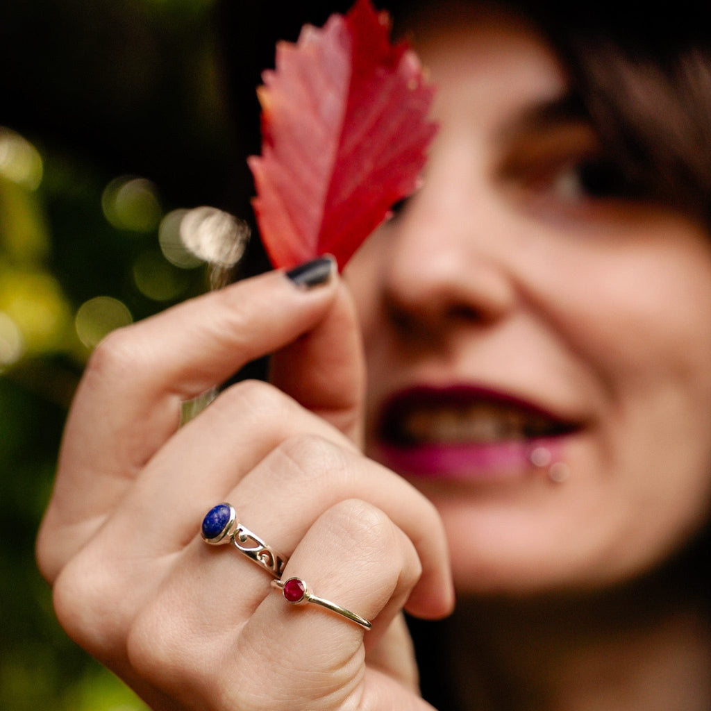 Rings Tiny Flame Ring