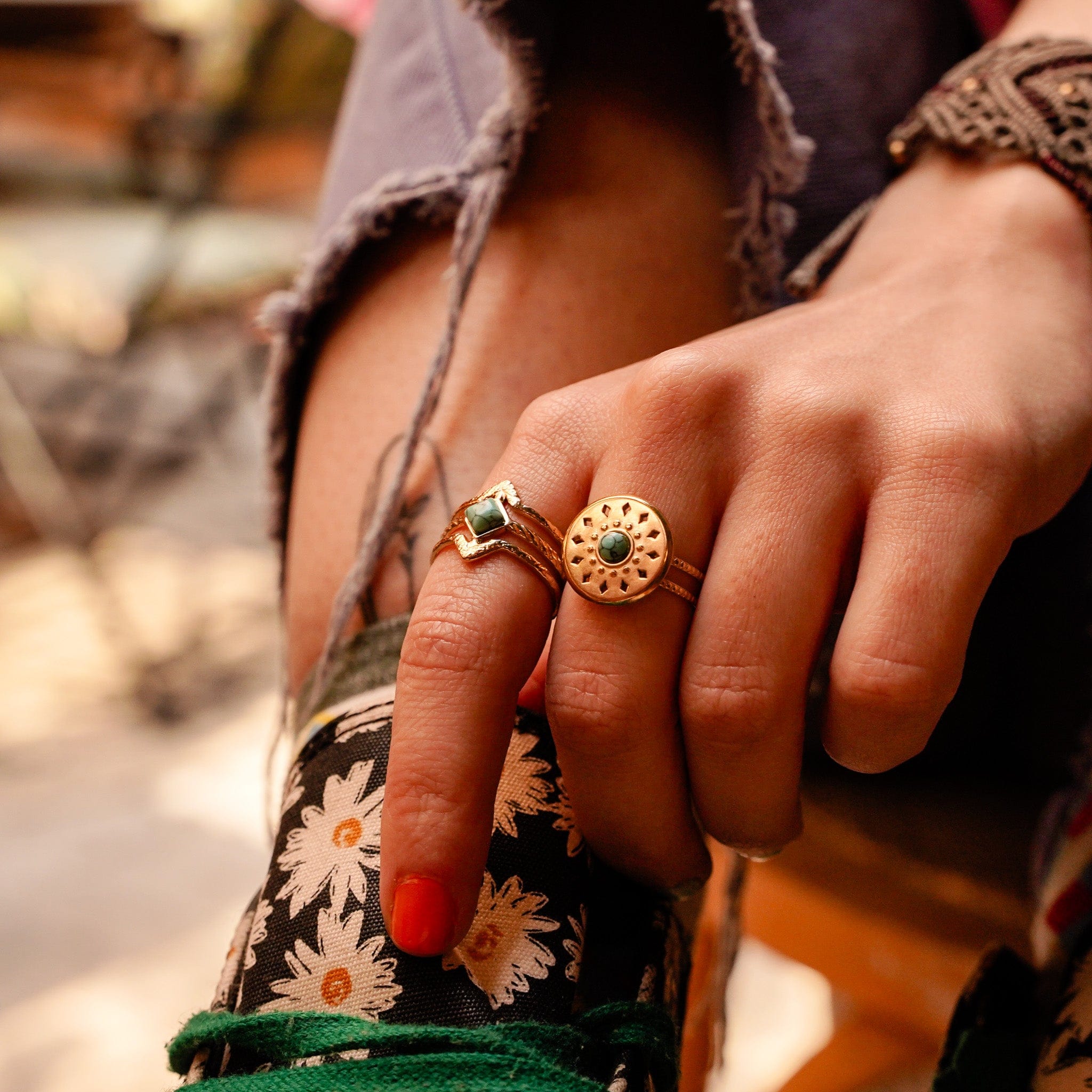 Rings Turqua Circle Ring