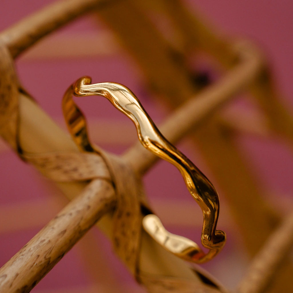 Wavy Baby Bracelet