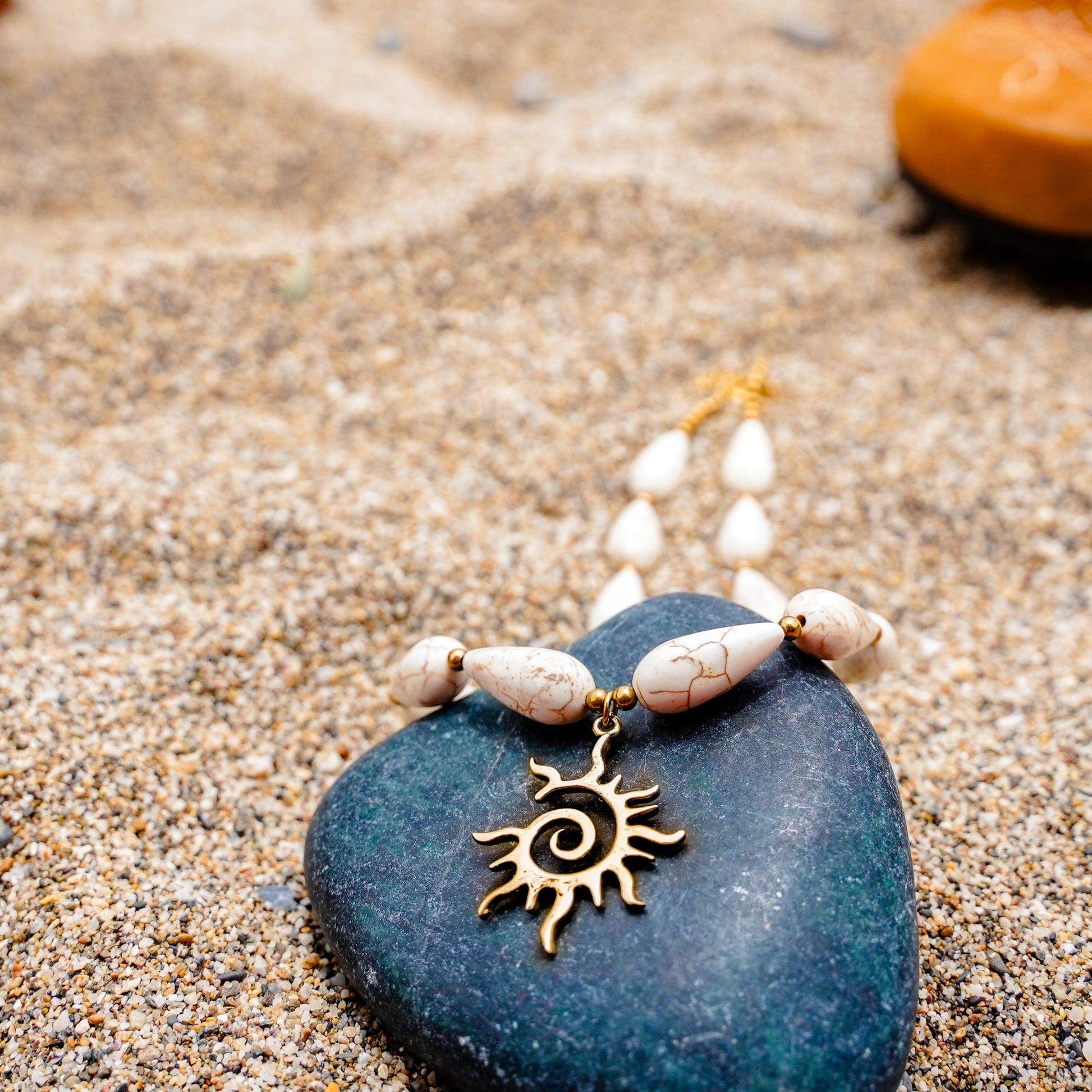 White Heat Necklace