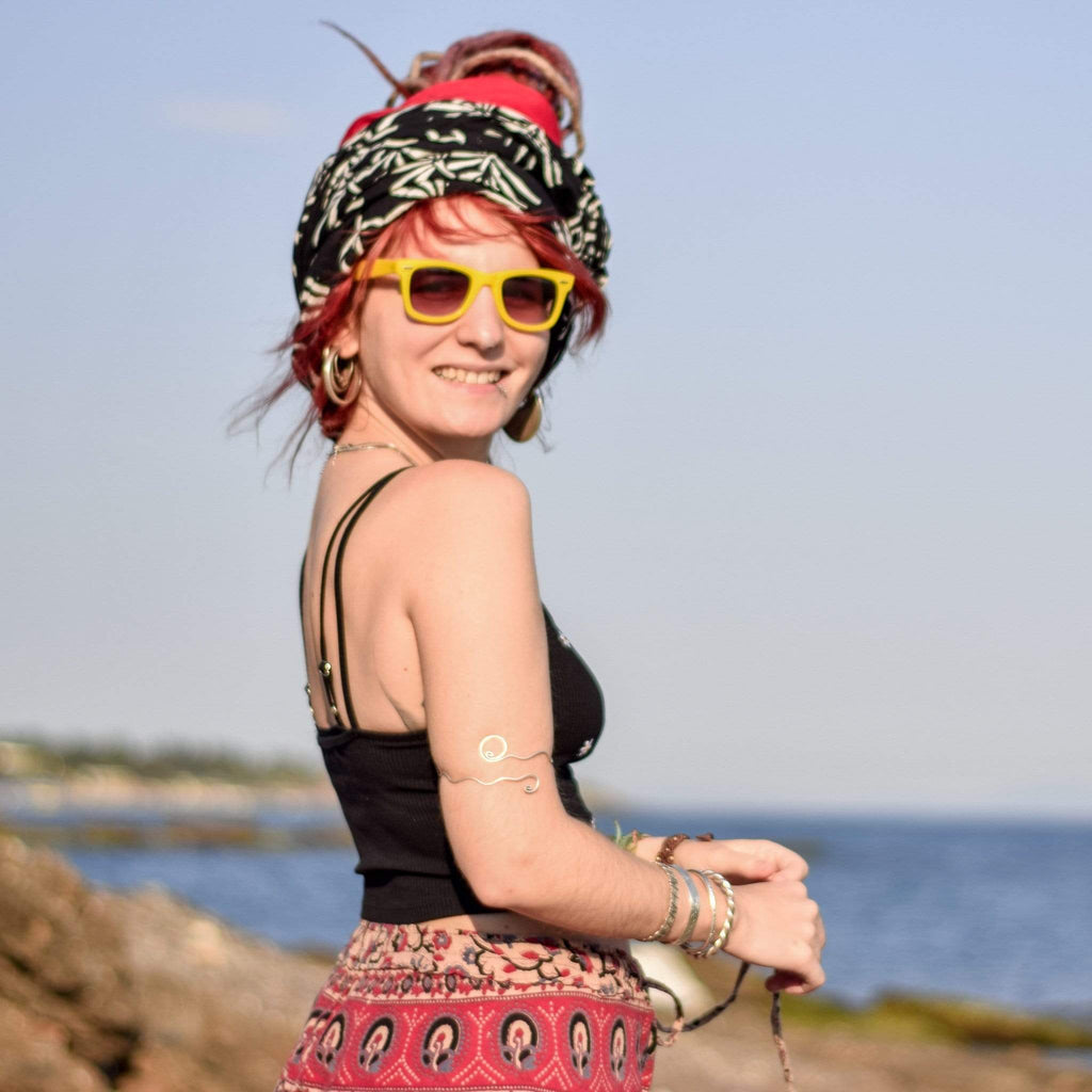 Macrame bracelet Wave Arm Cuff