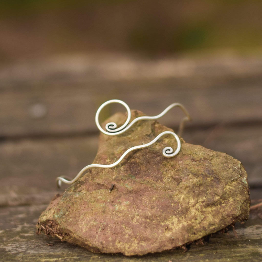 Macrame bracelet Wave Arm Cuff